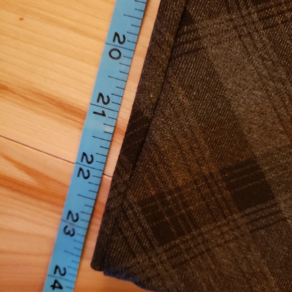 Amanda + Chelsea - skirt - Picture 6 of 7